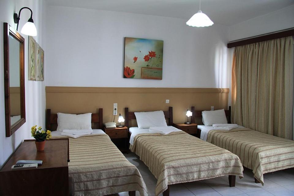 Oyo Kings Hotel Katunayaka Extérieur photo